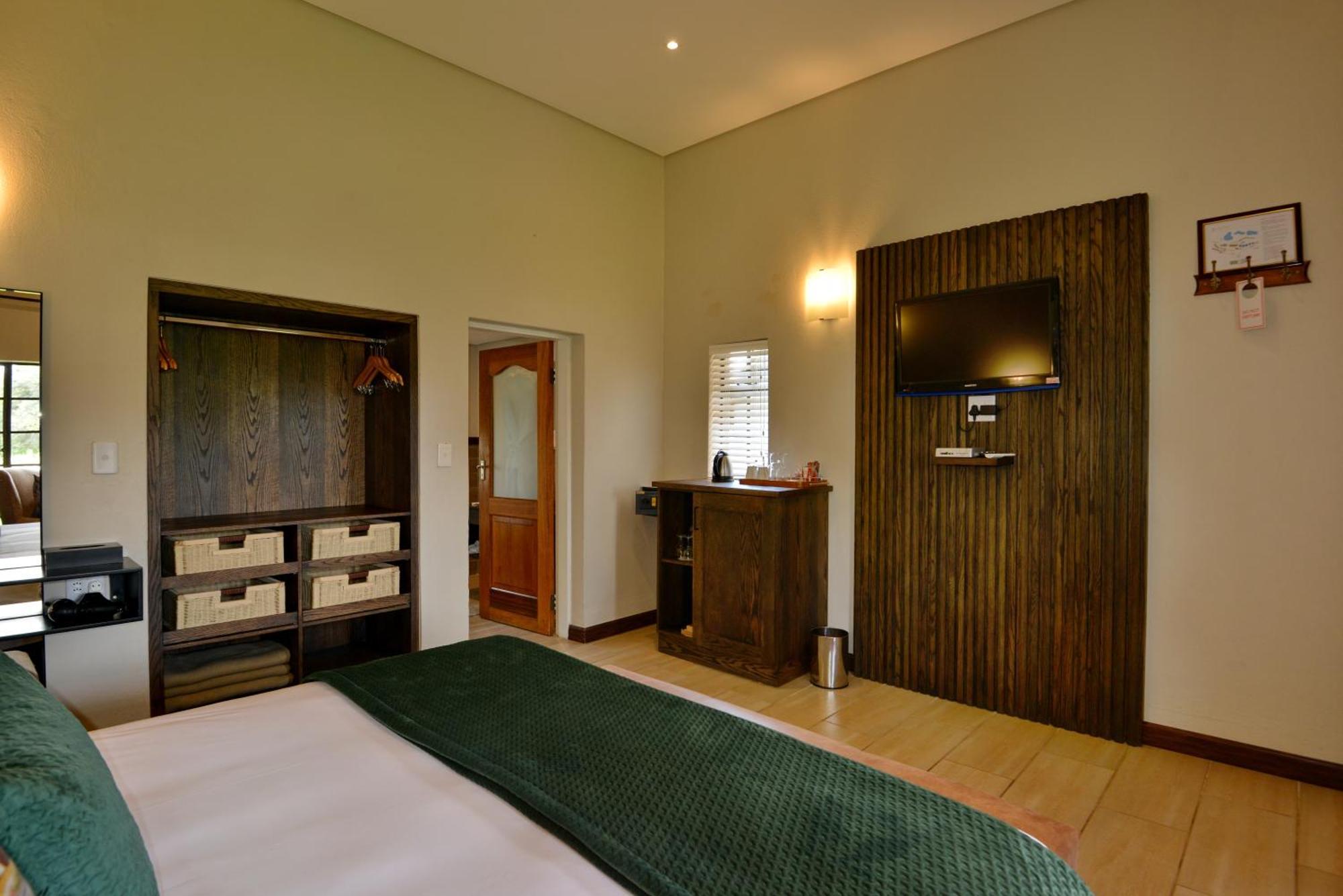 African Hills Safari Lodge & Spa Magaliesburg Dış mekan fotoğraf