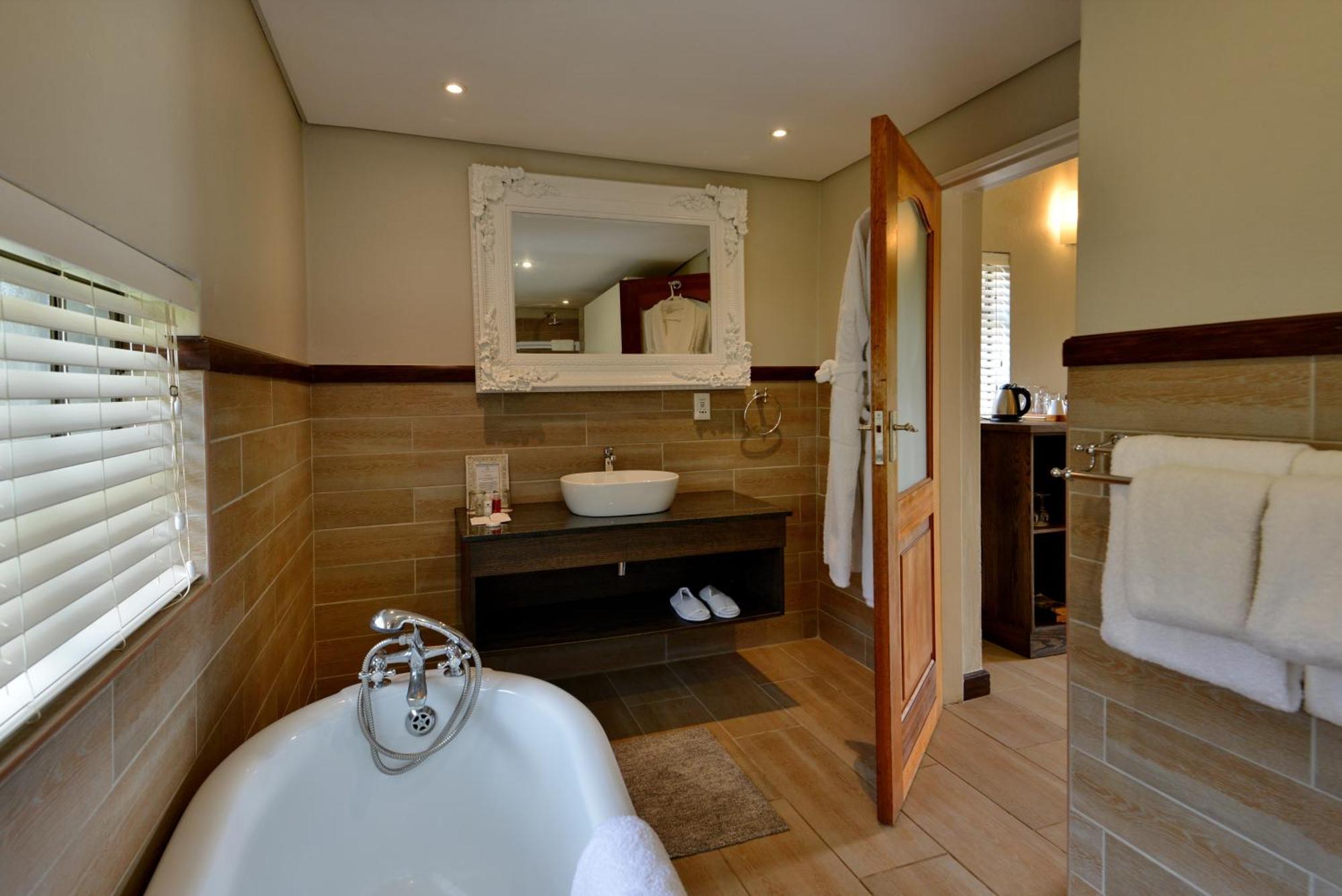 African Hills Safari Lodge & Spa Magaliesburg Dış mekan fotoğraf