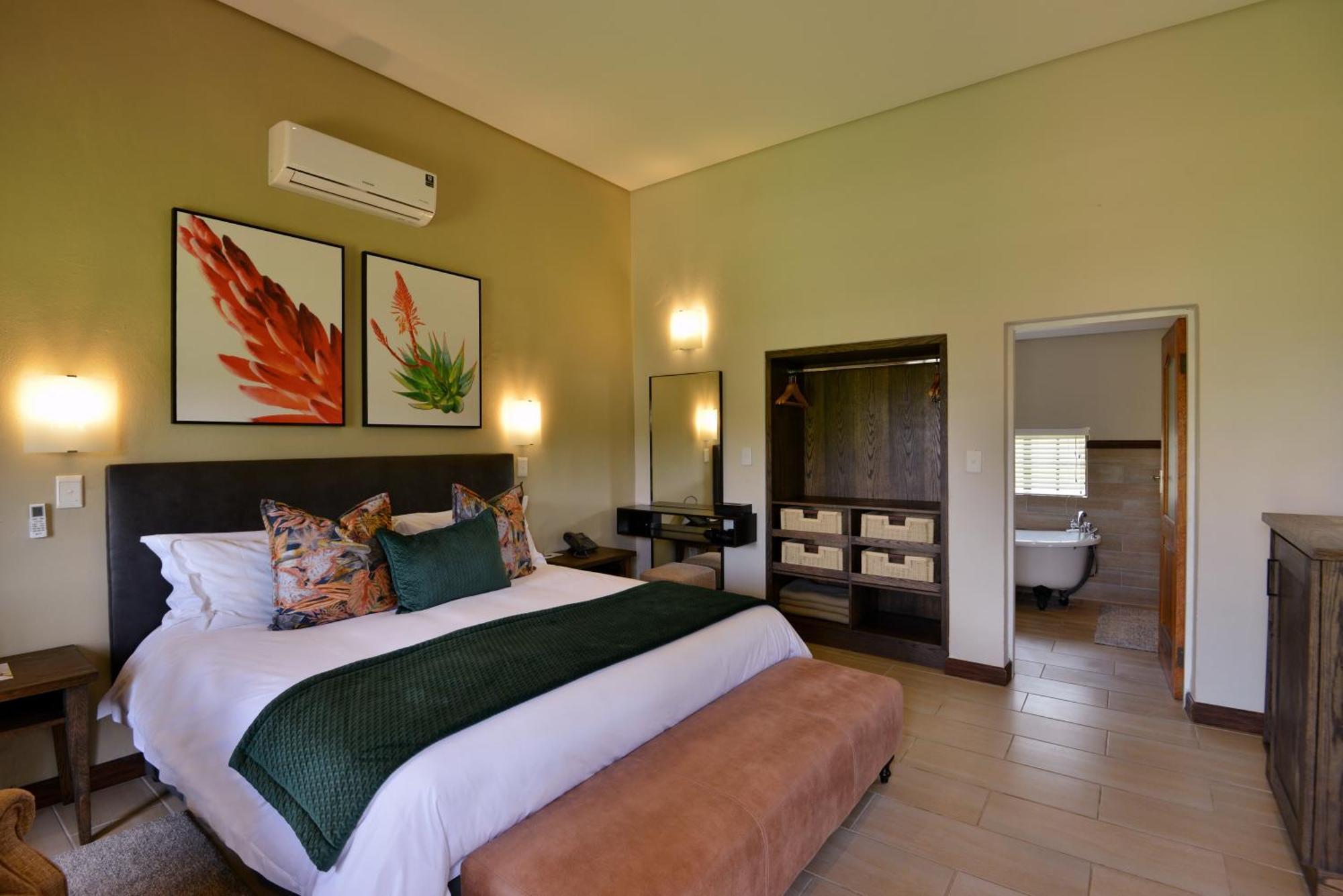 African Hills Safari Lodge & Spa Magaliesburg Dış mekan fotoğraf