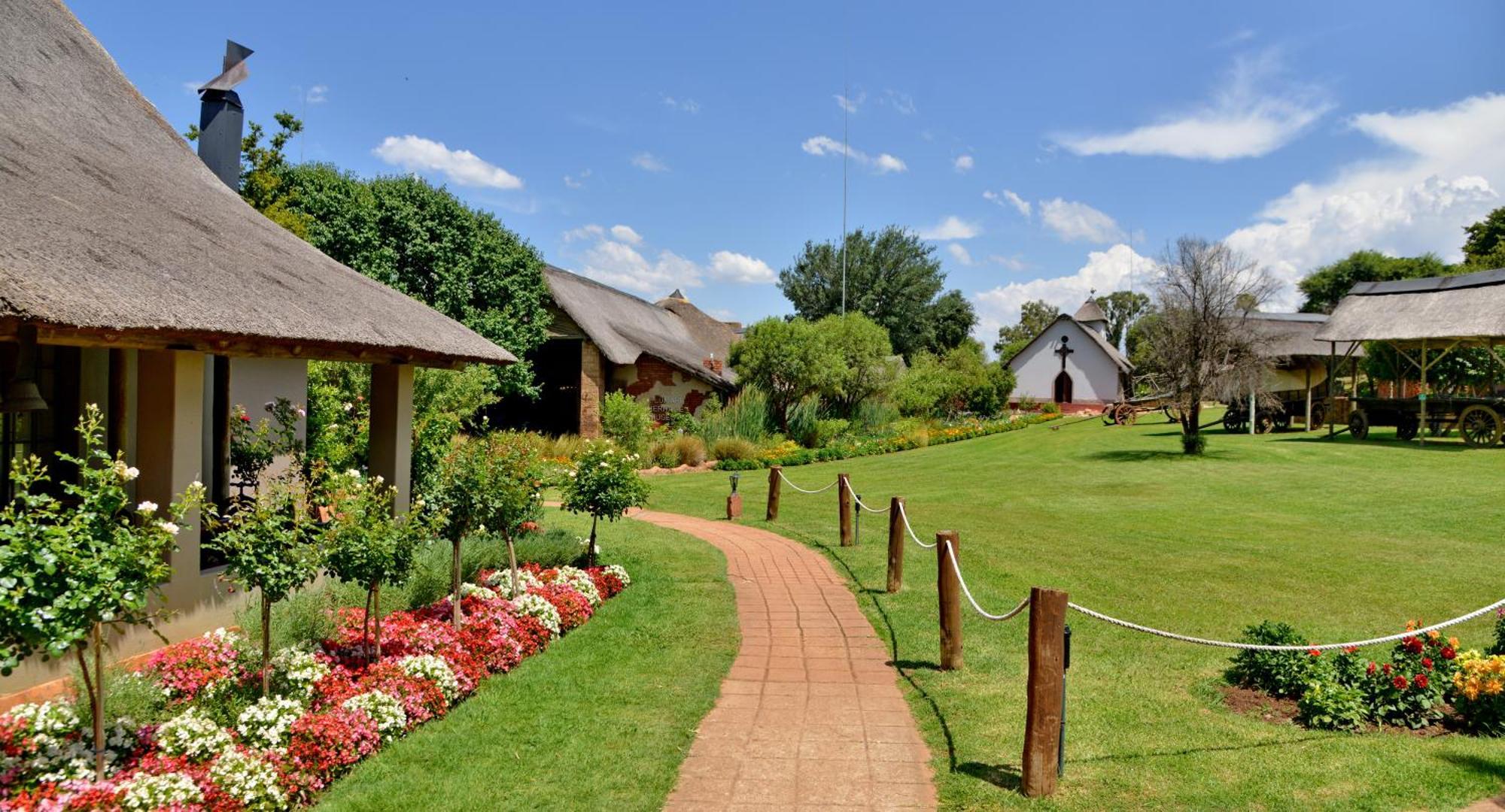 African Hills Safari Lodge & Spa Magaliesburg Dış mekan fotoğraf