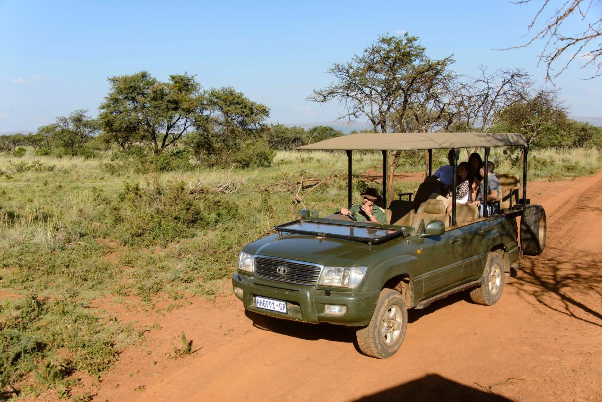 African Hills Safari Lodge & Spa Magaliesburg Dış mekan fotoğraf