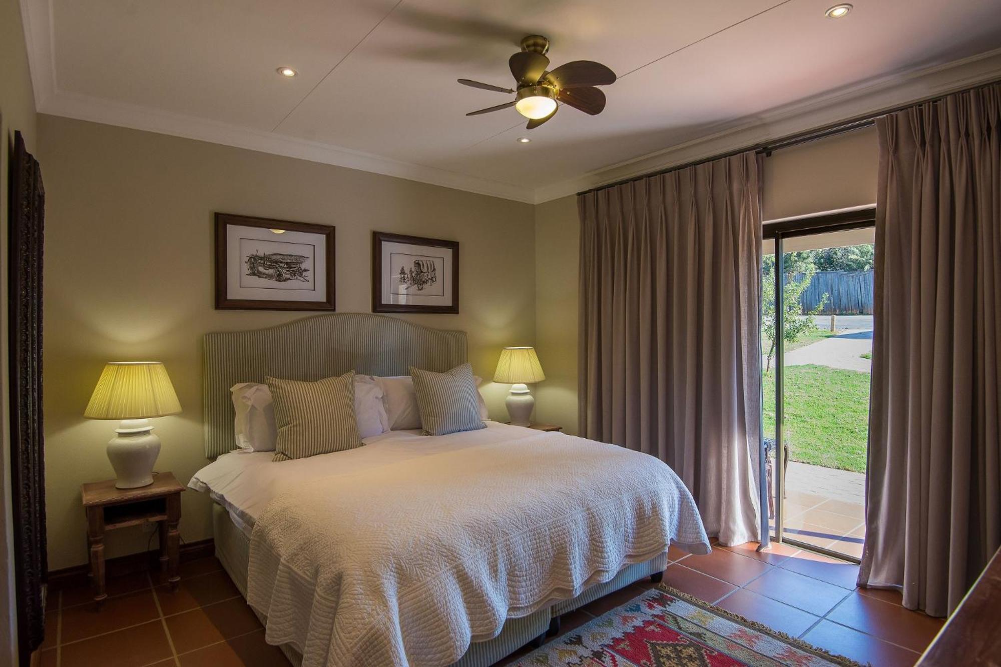 African Hills Safari Lodge & Spa Magaliesburg Oda fotoğraf